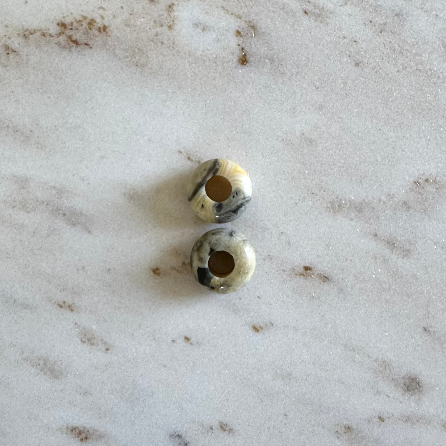 2 yellow grey bamboo agate donat shape pendants