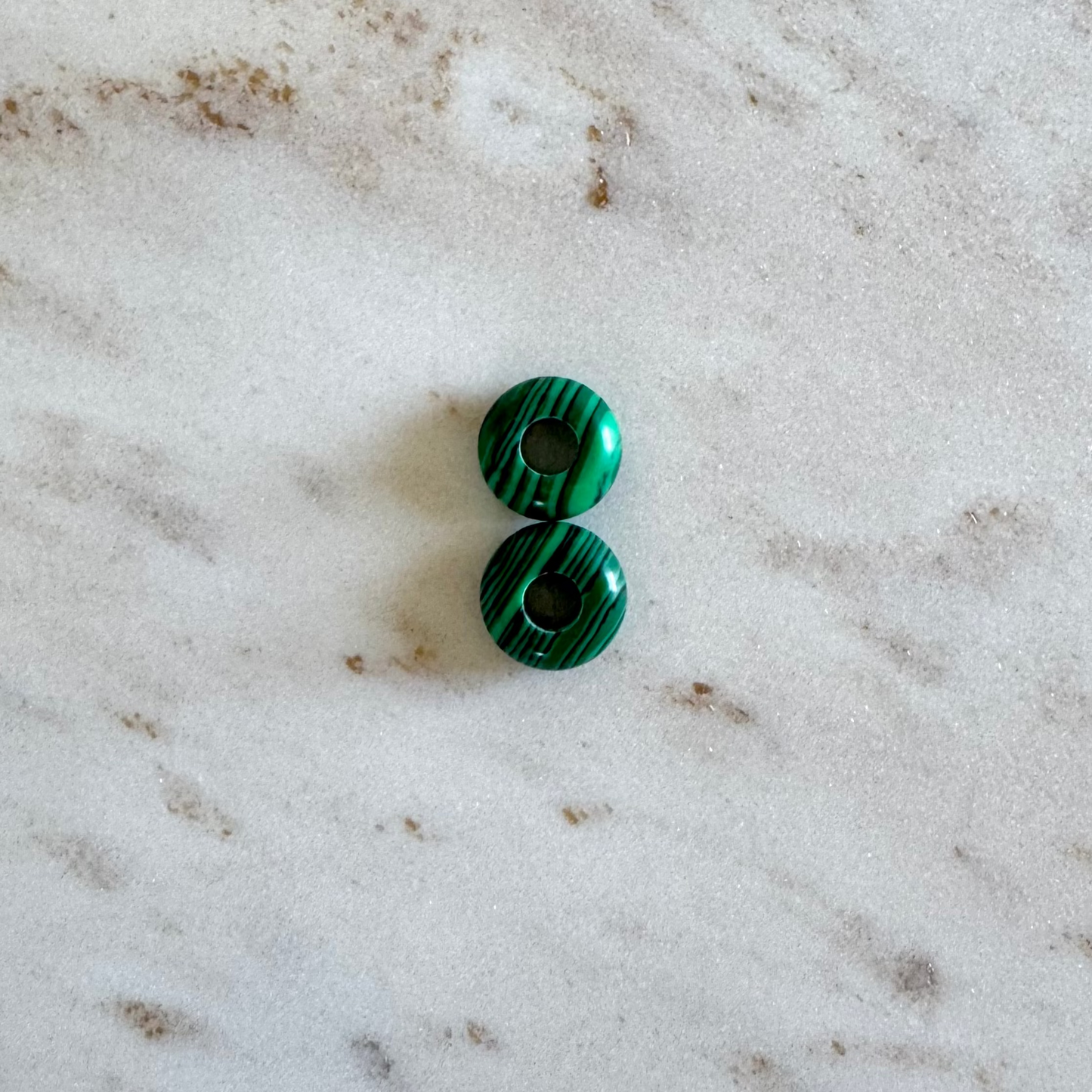 2 malachit green black stripes donut shape pendants