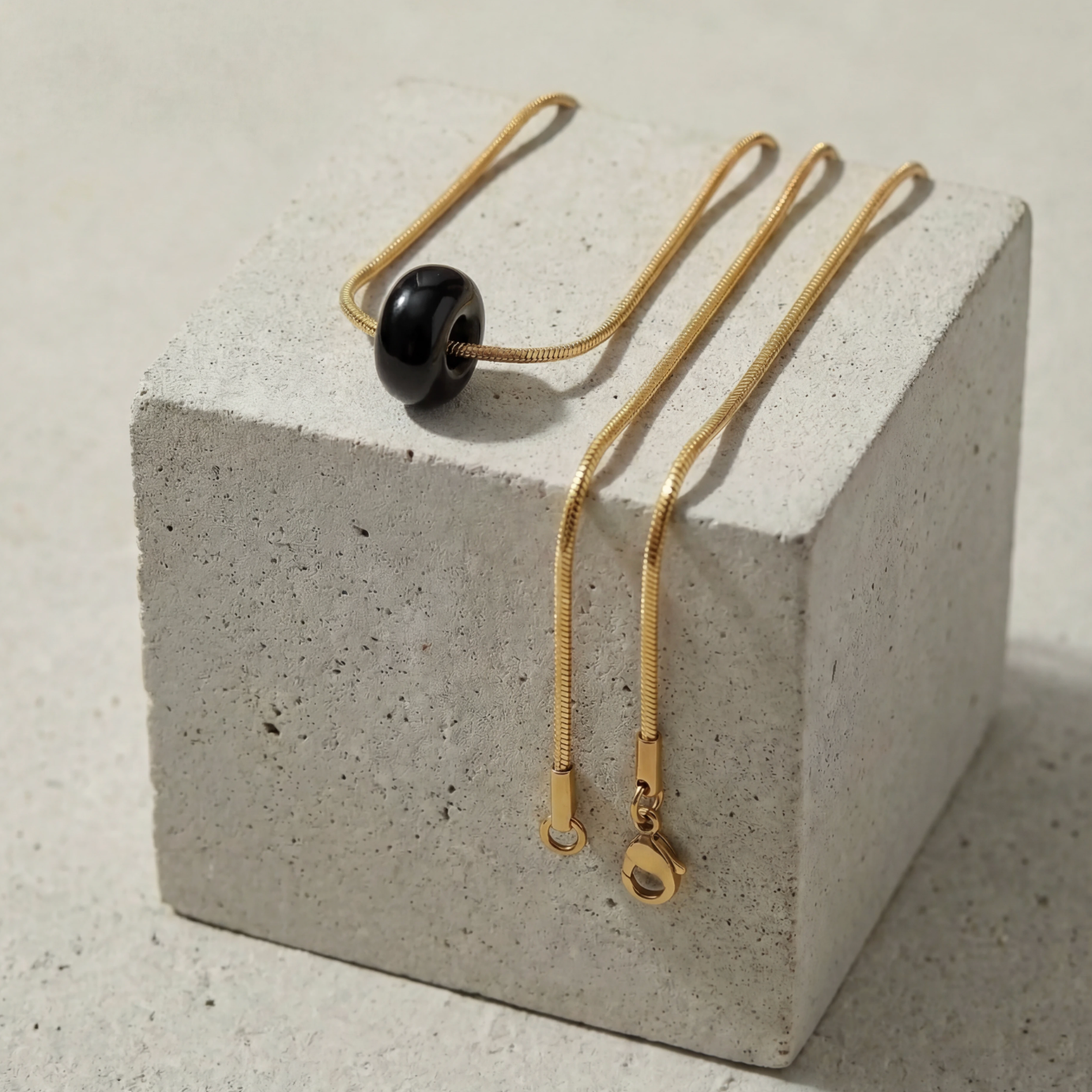 Snake Chain Necklace Big Donut