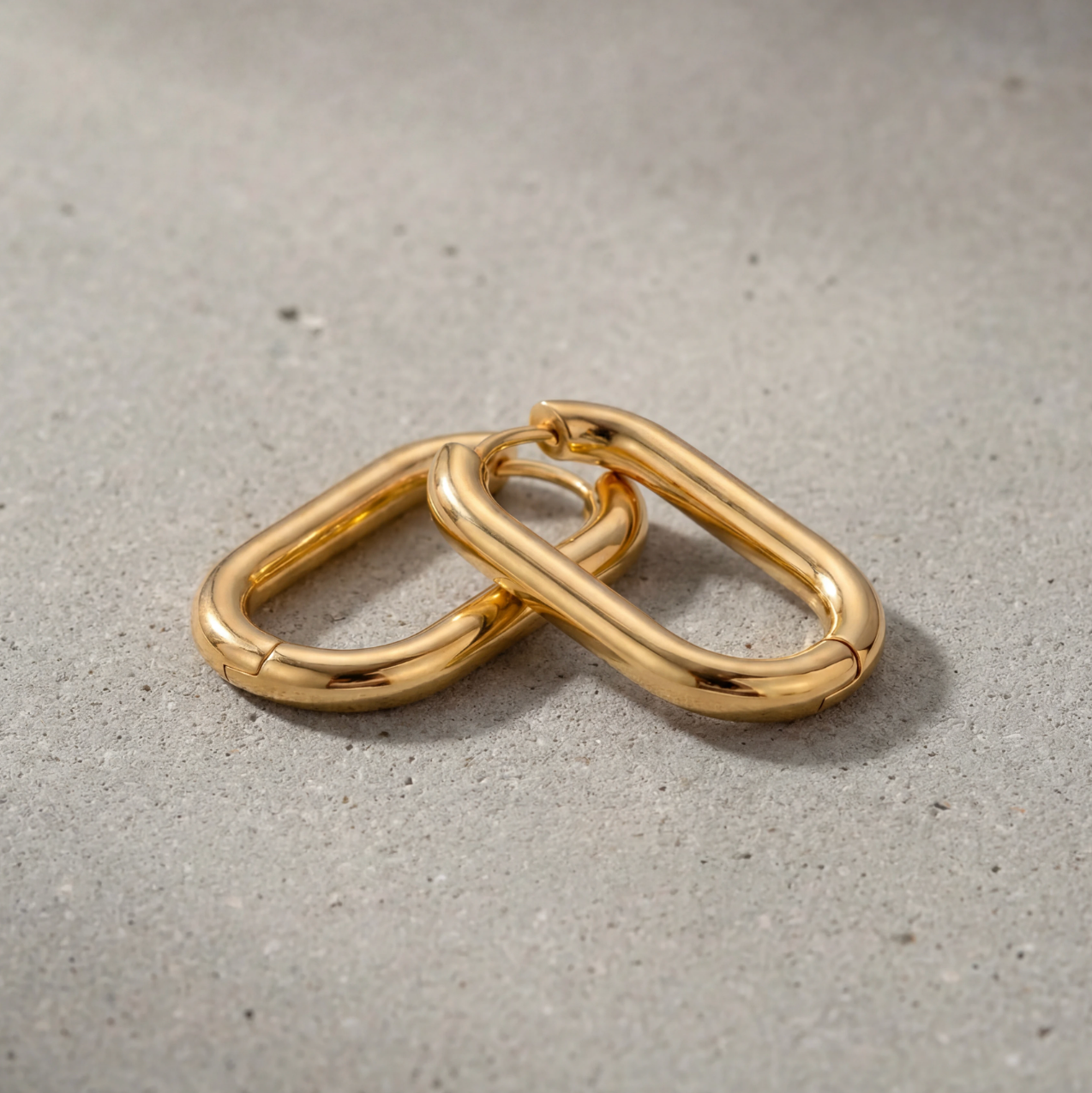 Gold Oval Creolen